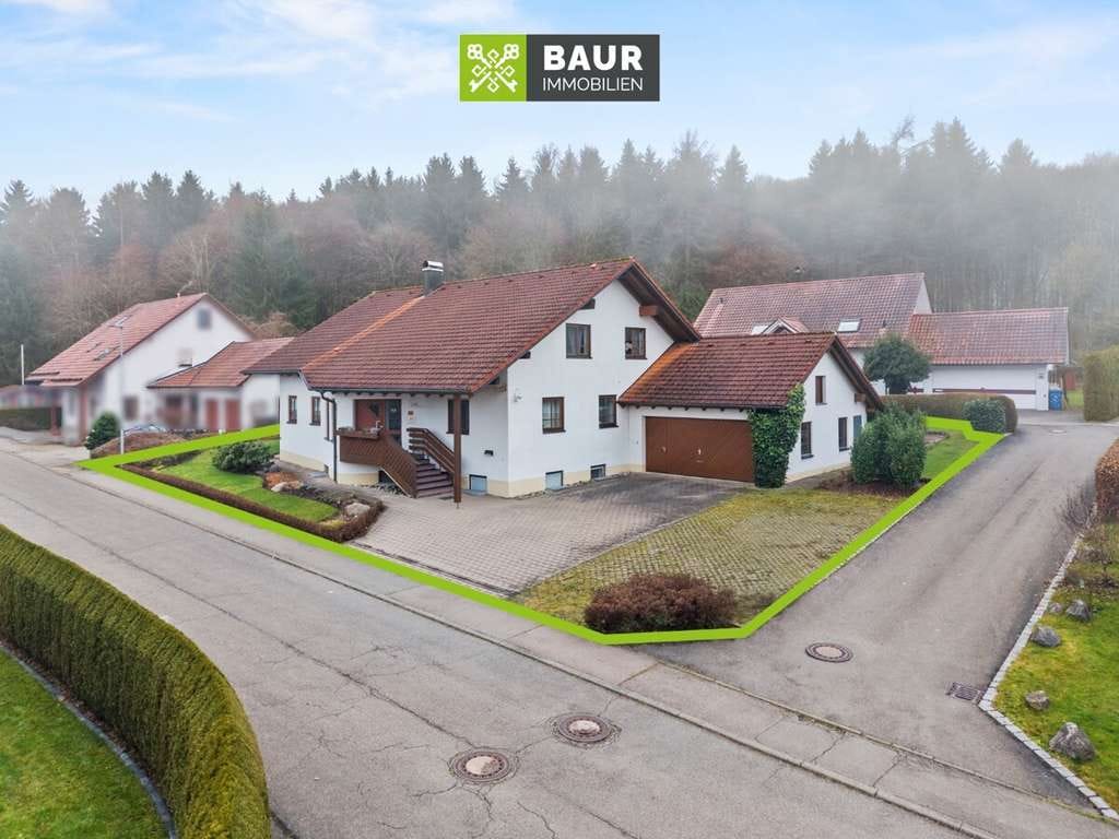 Immobilie in Erolzheim - 360° | Großzügiges Einfamilienhaus mit Nutzfläche für Eigennutzer oder Kapitalanleger - Bild 3