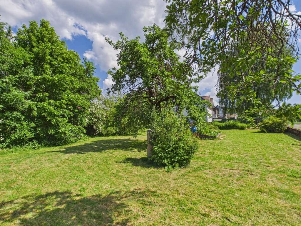 Immobilie in Fluorn-Winzeln - Viel Platz für die ganze Familie – gepflegtes Zuhause mit großem Grundstück - Bild 2