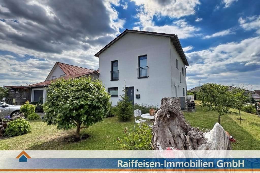 Immobilie in Riekofen - Modernes, energieeffizientes Einfamilienhaus in Riekofen - Bild 0