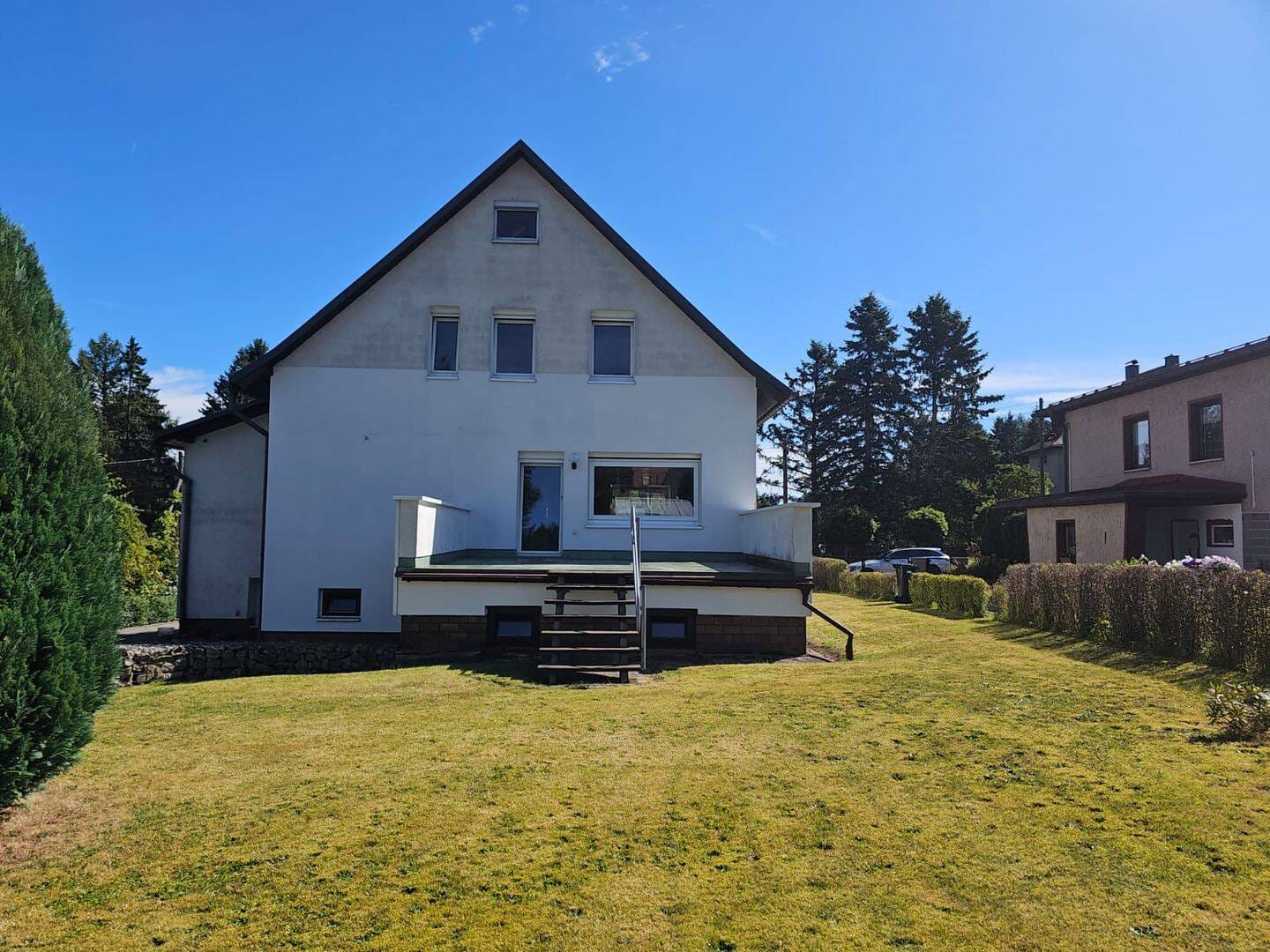 Immobilie in Grünbach - Ruhige Lage in Grünbach : Haus mit Garten, Terrasse & Garage – gestalten Sie Ihr individuelles Zuhause neu - Bild 1