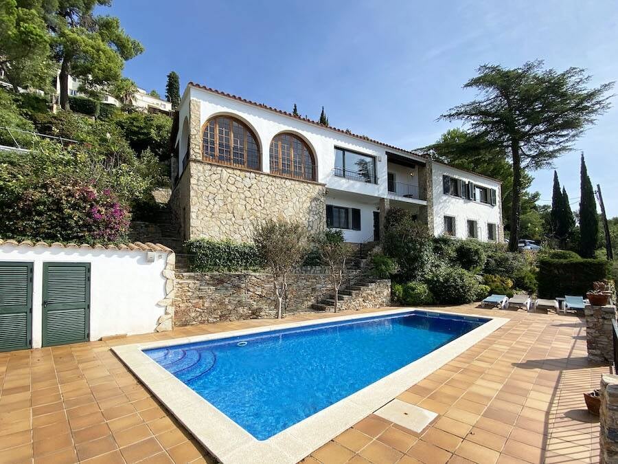 Immobilie in Fünfseen - VILLA/HOUSE in Begur - Bild 2