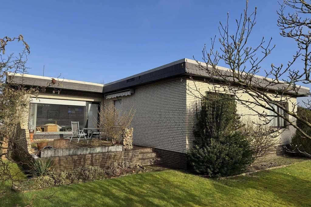 Immobilie in Wurster Nordseeküste - Bungalow mit Garage in ruhiger und begehrter Lage - Bild 0