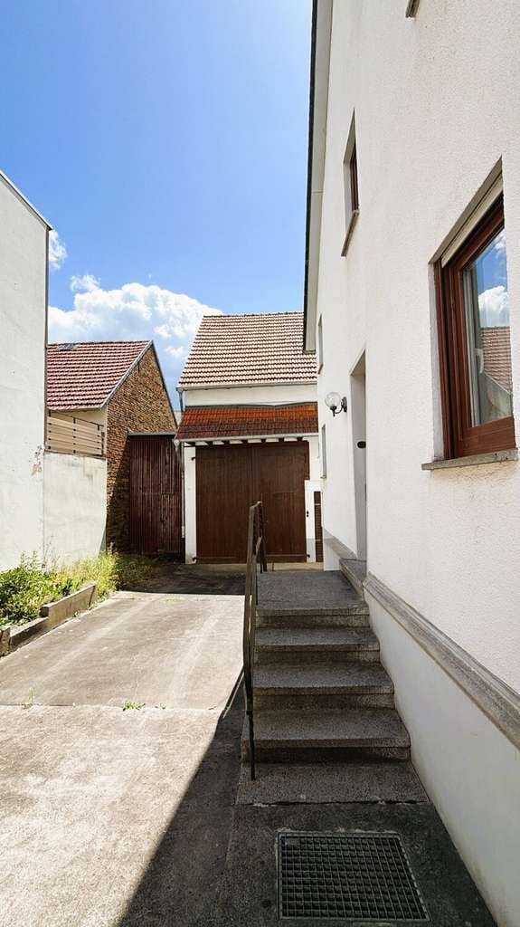 Immobilie in Selters (Taunus) - Gepflegtes Einfamilienhaus mit Scheune Nähe Bad Camberg - Selters - Bild 4