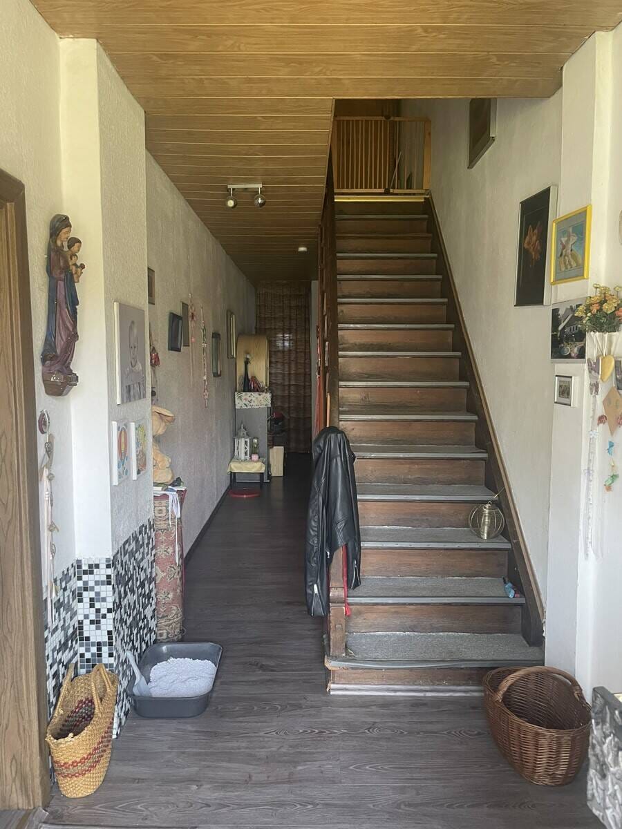 Immobilie in Neuötting - "Viel Platz für Ideen ! – Großes Sanierungsbedürftiges Einfamilienhaus mit Traumgrundstück " - Bild 4
