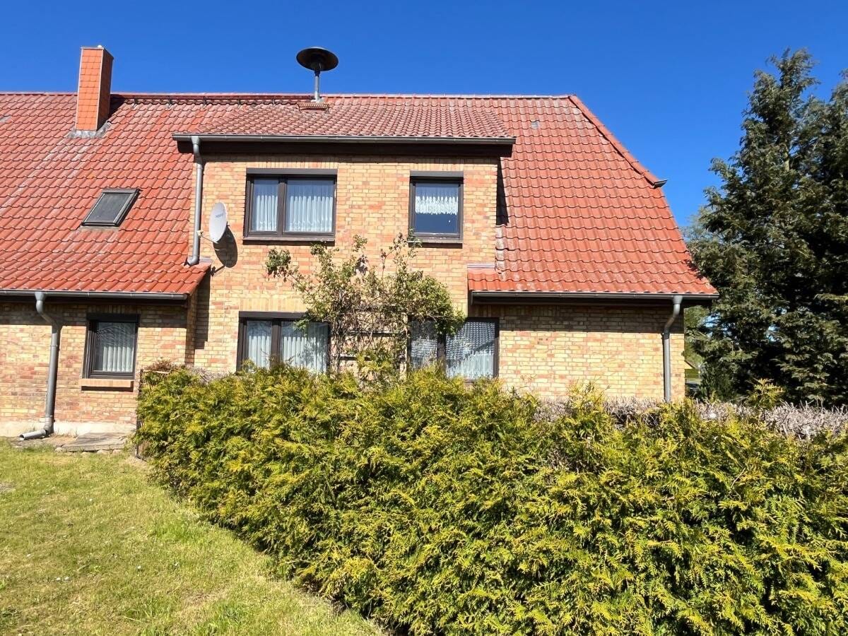 Immobilie in Sukow-Levitzow - Selten: Markantes Bauerngehöft mit  ca. 35.000 m² Grundstück - vielseitig nutzbar..... - Bild 3