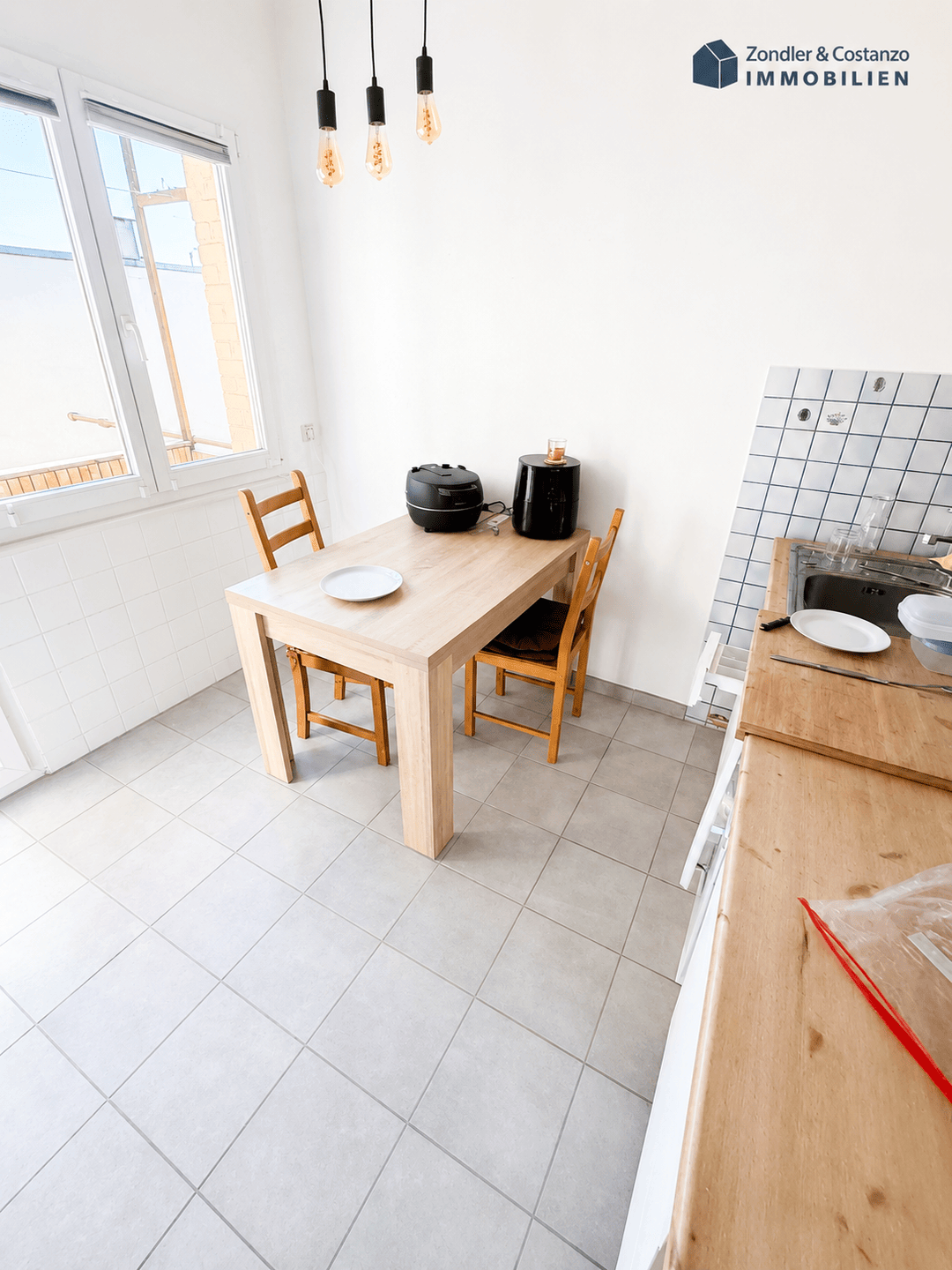 Immobilie in Stuttgart - URBANES WOHNEN IN S-OST: * 1,5-Zi.-Whg. * Balkon * EBK * perf. Anbindung ÖPNV * TL-Bad * sep. WC * - Bild 3