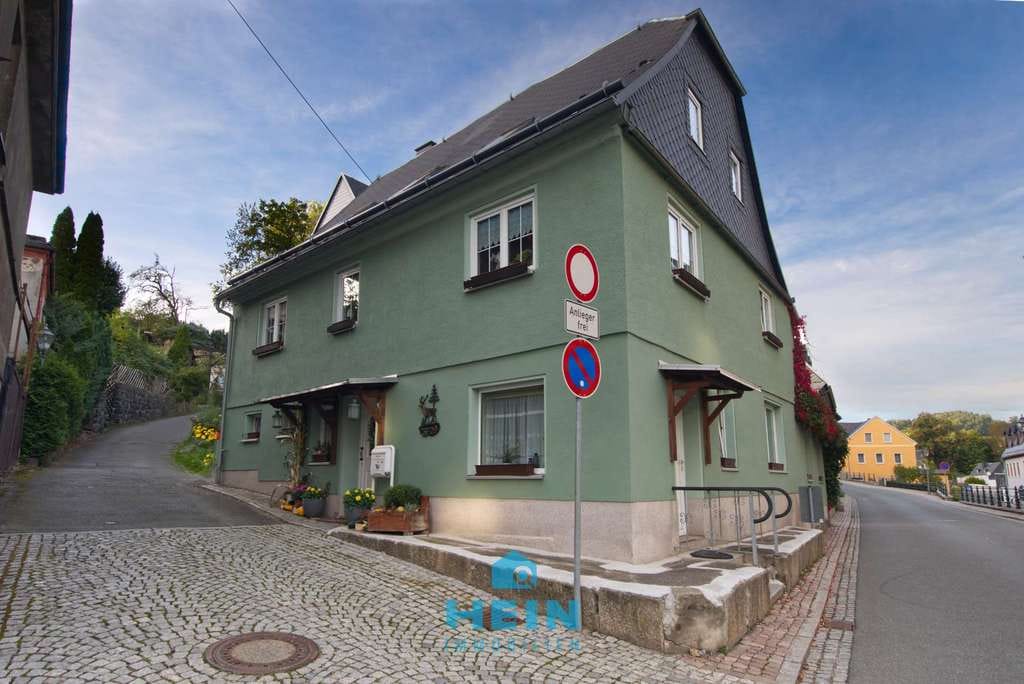 Immobilie in Lößnitz - Charmantes und gepflegtes Ein- bis Zweifamilienhaus im Herzen von Lößnitz - Bild 0