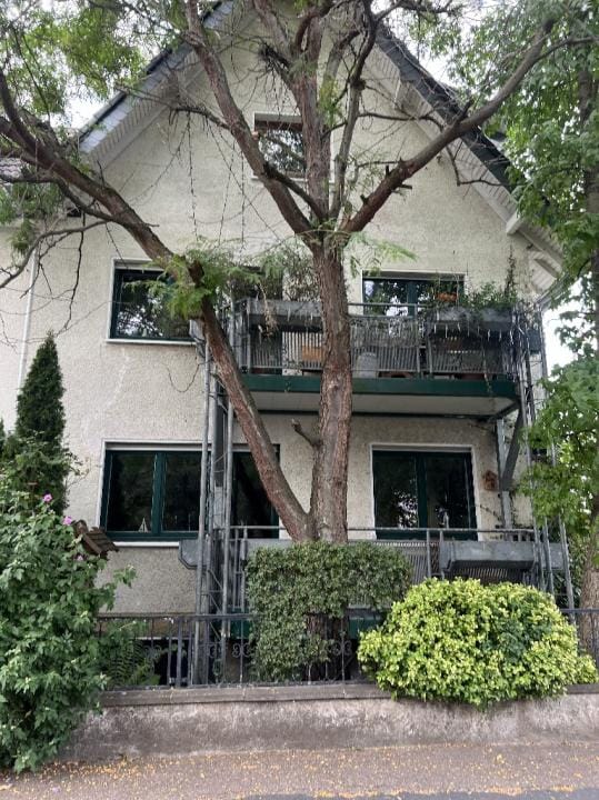 Immobilie in Bergisch Gladbach - **Ihr Paradies im Grünen mit 3 Wohneinheiten** - Bild 3