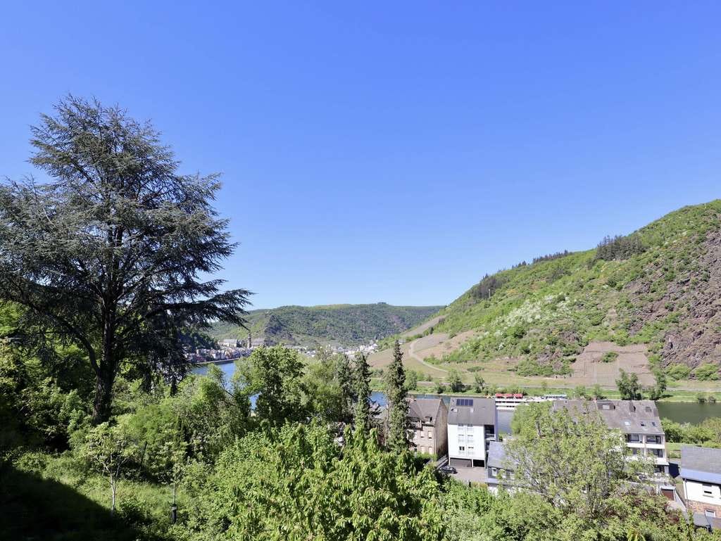 Immobilie in Cochem - Großzügiges Einfamilienwohnhaus mit Moselblick in ruhiger Wohnlage - Bild 4