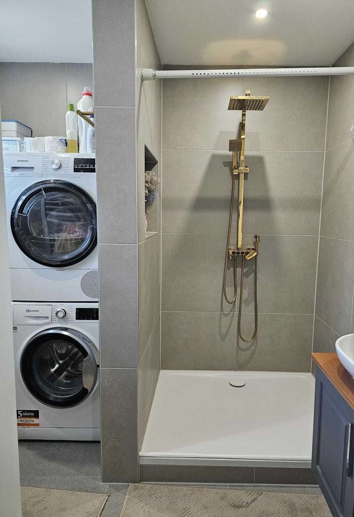 Immobilie in Budenheim - Lichtdurchflutetes Wohnen mit Urlaubsflair – Modernisiertes Zuhause in grüner Lage nahe dem Rhein - Bild 2