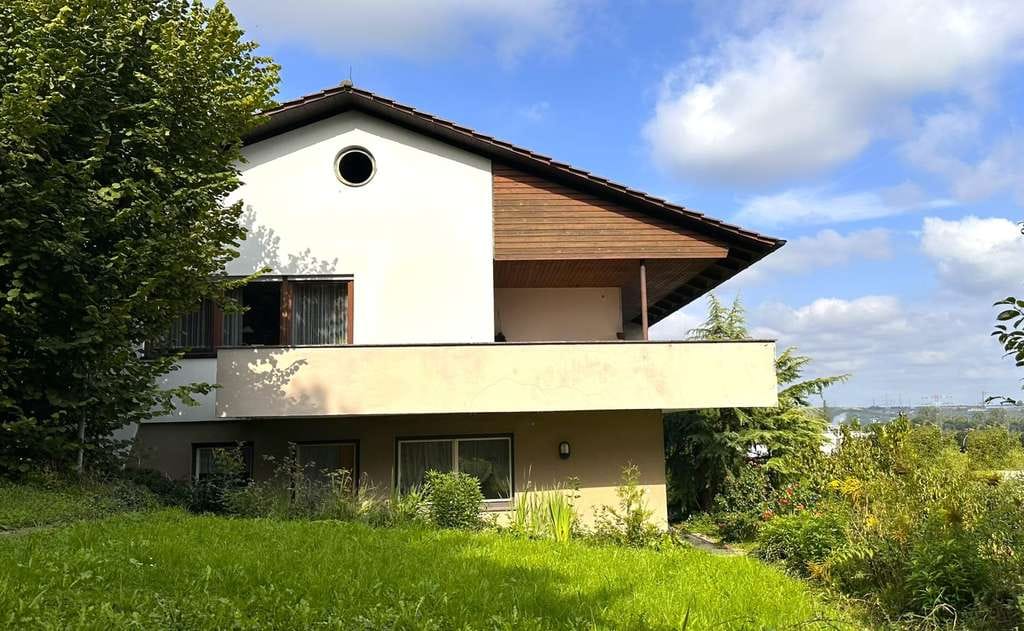 Immobilie in Ingersheim - Architektenvilla: Wohnen und Büro direkt am Naturschutzgebiet - Optional zusätzl. Bauplatz !!! - Bild 0