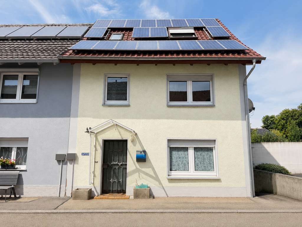 Immobilie in Willstätt - Renovierungsbedürftiges Reihenendhaus in Willstätt - Bild 0