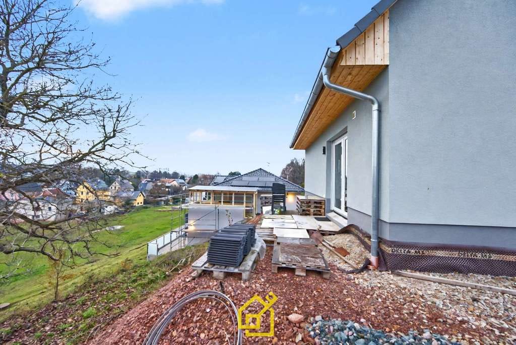 Immobilie in Gersdorf - Neubau-Highlight: Energieeffizientes Familienhaus mit Naturpanorama - Bild 4