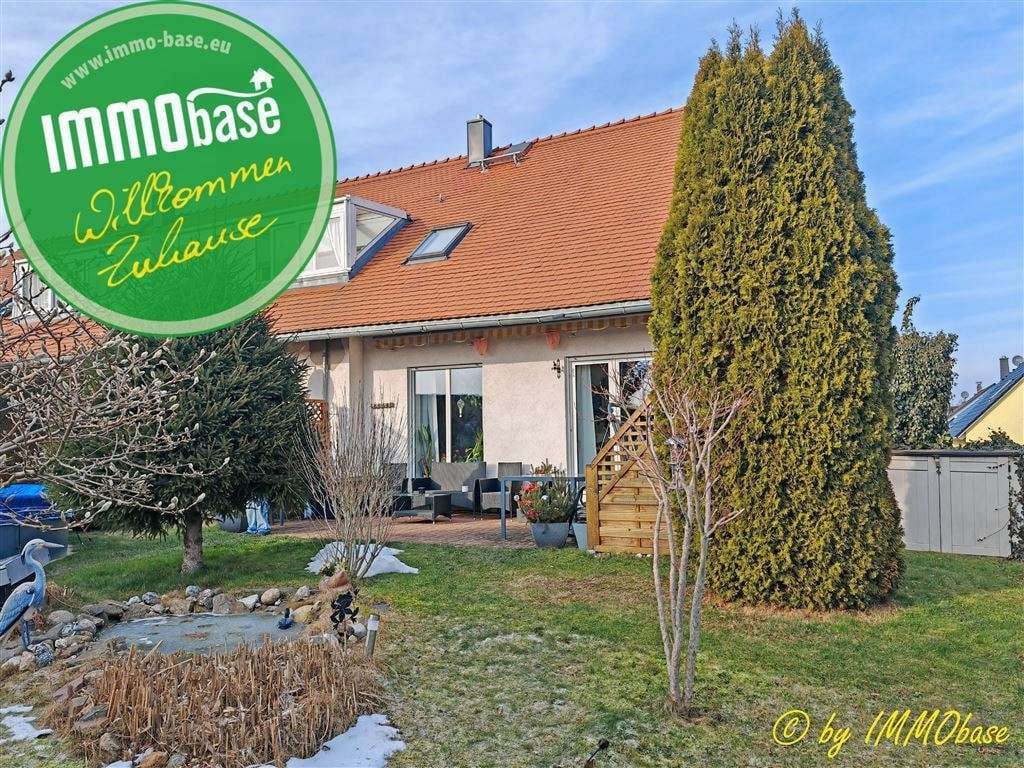 Immobilie in Hainichen - Vermietete Doppelhaushälfte mit Weitblick über Wiesen und Felder! - Bild 0