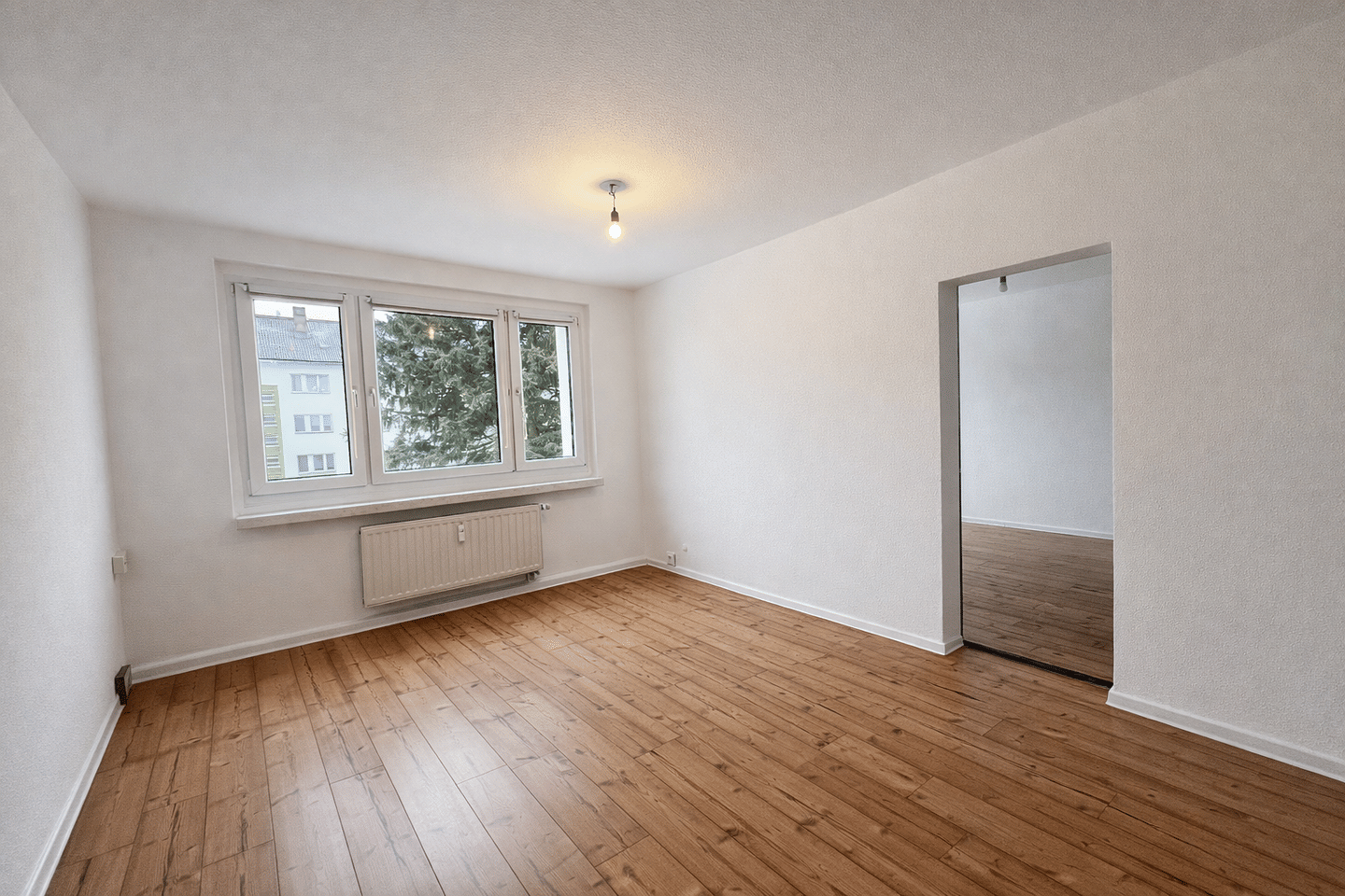 Immobilie in Treuen - Schöne 2-Raum-Wohnung in zentraler Lage - Bild 0