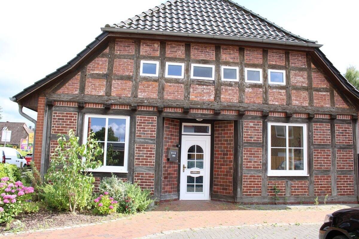 Immobilie in Visselhövede - Gepflegtes, zentrumsnahes Mehrfamilienhaus mit 4 Wohneinheiten in Visselhövede - Bild 0
