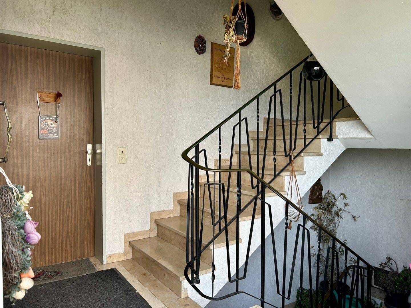 Immobilie in Möhrendorf - ZFH mit drei Garagen in Möhrendorf...Für die große Familie oder zur Kapitalanlage - Bild 4