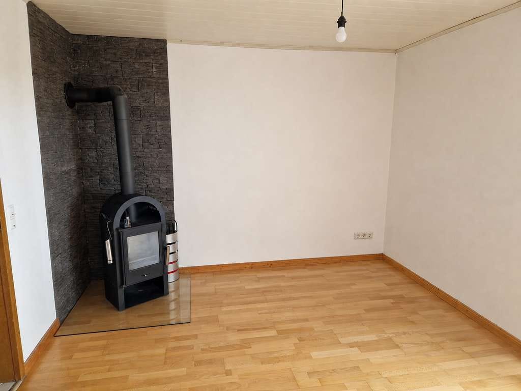 Immobilie in Bad Schwalbach - Kapitalanlage mit Weitblick – Zwei vermietete Wohneinheiten  mit spektakulärer Aussicht - Bild 4