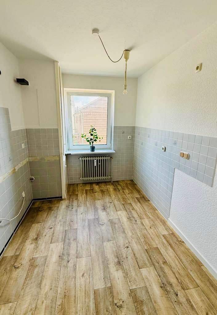 Immobilie in Schneverdingen - Provisionsfrei! Helle 3-Zi.-Wohnung mit Süd-Balkon & Stellplatz - Bild 4