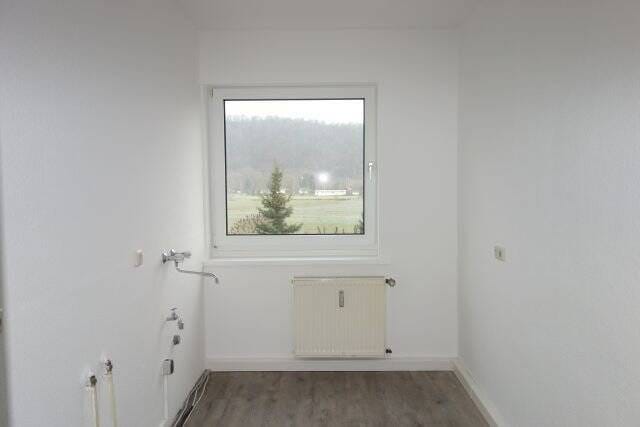 Immobilie in Eisenach - VERKAUF: schöne 1 Raumwohnung im Erdgeschoss mit Stellplatz in Hörschel  - Bild 2