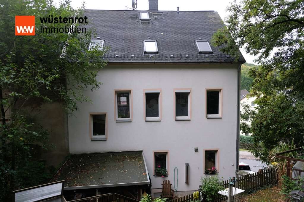 Immobilie in Waldheim - Charmantes, kernsaniertes Einfamilienhaus in Waldheim – ca. 195 m² Wohnfläche auf 530 m² Grundstück - Bild 2