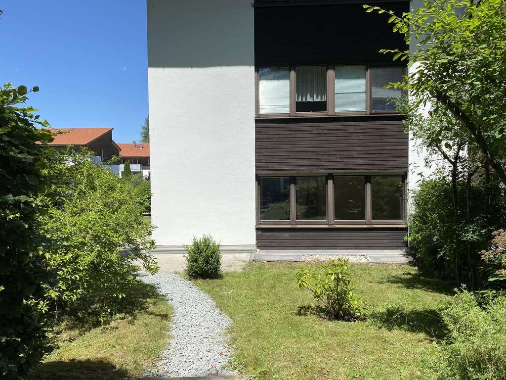 Immobilie in Bad Tölz - Erdgeschoß-Gartenwohnung auf 2 Etagen - Bild 2