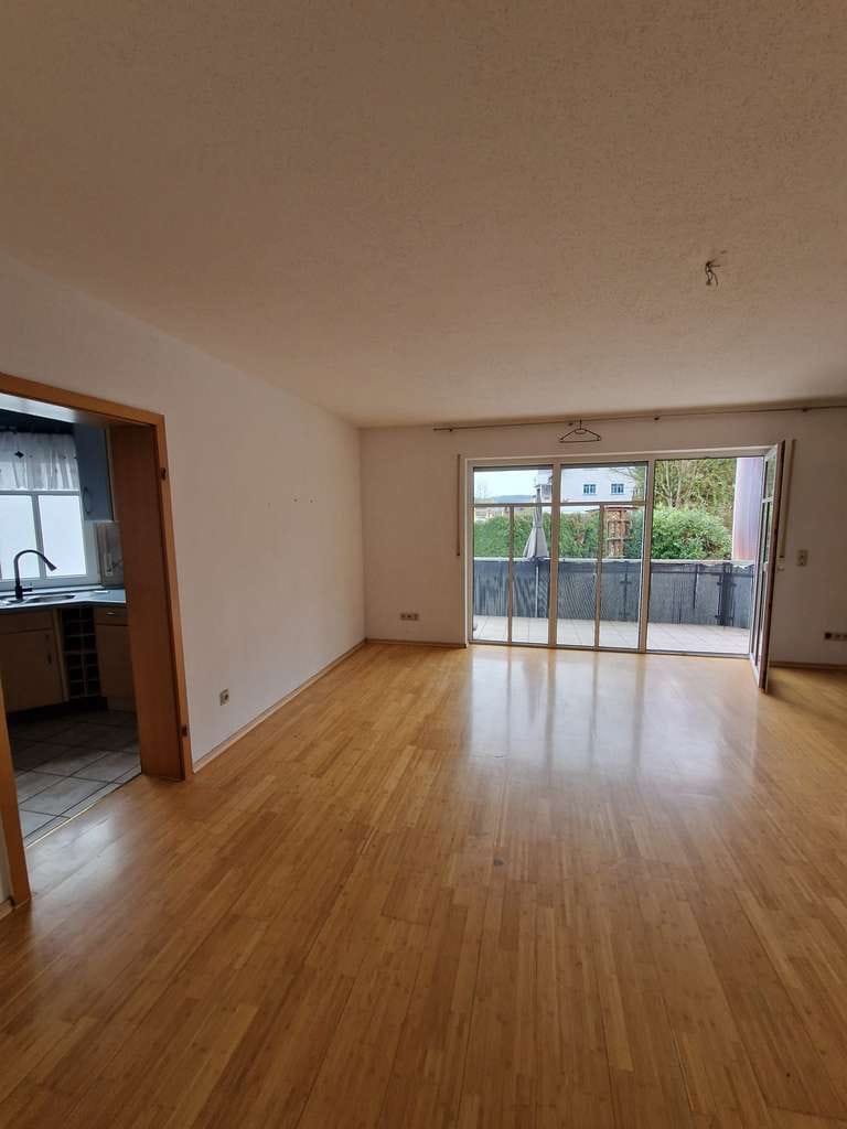 Immobilie in Katzenelnbogen - 4-Zimmer-Maisonette-Wohnung mit Balkon in Katzenelnbogen - Bild 1