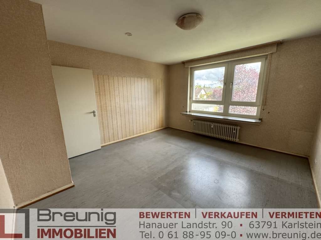 Immobilie in Großkrotzenburg - Sanierungsbedürftige 4-Zi.-OG-Wohnung mit Loggia in ruhiger Lage von Großkrotzenburg - Bild 3