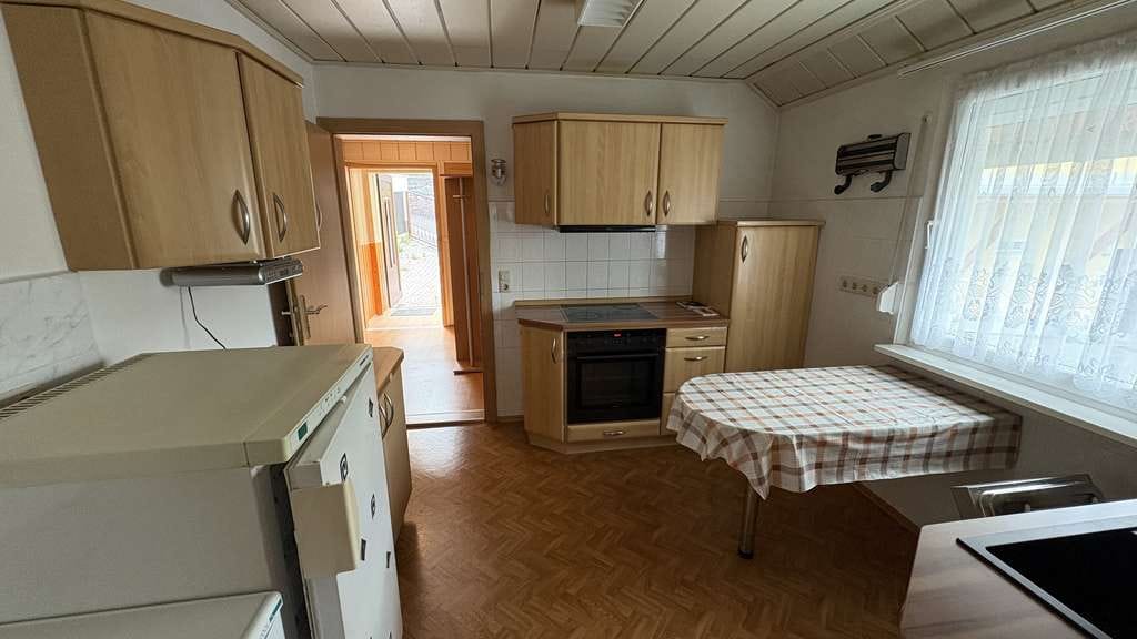 Immobilie in Neustadt an der Orla - Zuhause mit viel Platz und vielseitigen Möglichkeiten - Bild 2