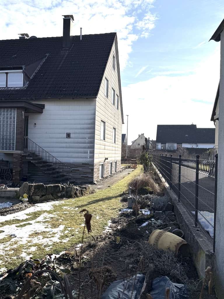 Immobilie in Dormitz - Freistehendes Einfamilienhaus mit Einliegerwohnung in begehrter Lage - Bild 4