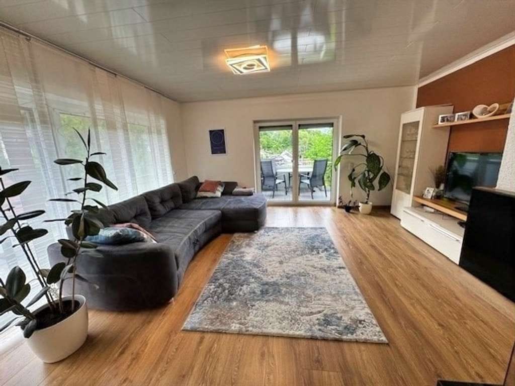 Immobilie in Bad Breisig - Stilvolle Maisonette-Eigentumswohnung mit Garten und Kamin in ruhiger Lage - Bild 3