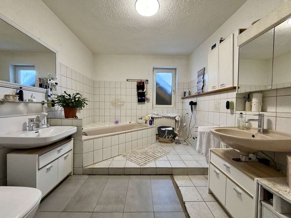 Immobilie in Rödental - Naturnahes Einfamilienhaus am Waldrand - Bild 3