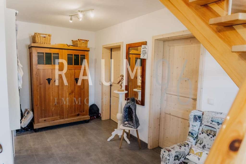 Immobilie in Weitramsdorf - Modernes Wohnen mit Weitblick, Gartenidylle und Raum für individuelle Lebenskonzepte - Bild 5