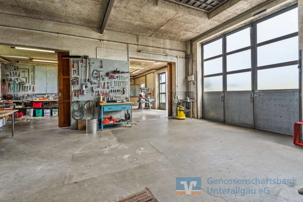 Immobilie in Eppishausen - Viel Platz für Familie, Handwerk & Ideen – vielseitiges Wohnhaus mit Hof, Werkstatt & Potenzial - Bild 3