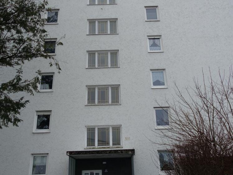 Immobilie in Neuötting - zentral gelegene 2-Zi.-Wohnung, 4.OG, mit Aufzug und Balkon in Neuötting - Bild 0
