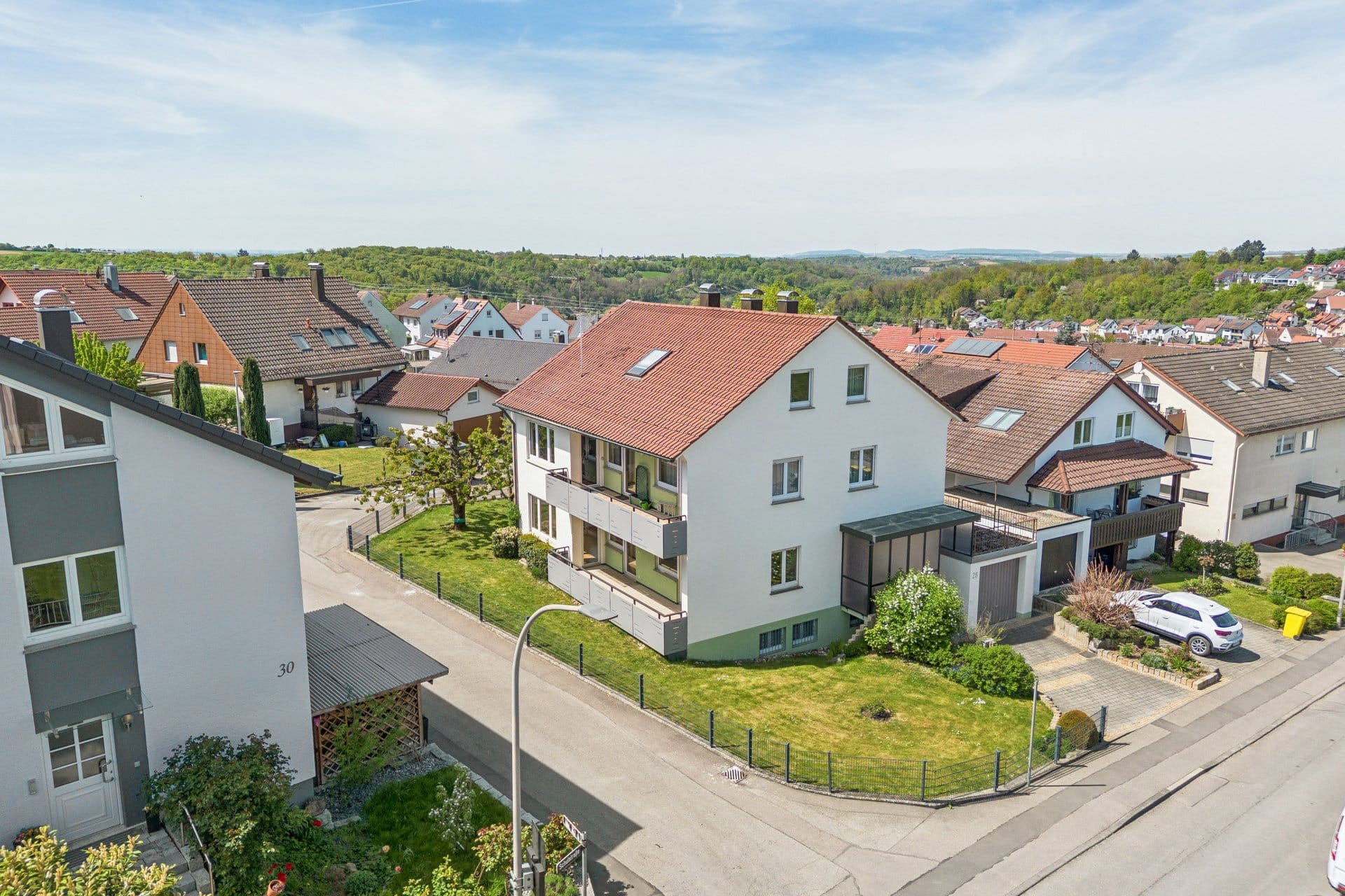 Immobilie in Kirchberg an der Murr - Gepflegtes Zweifamilienhaus mit Ausbaupotenzial - Bild 1