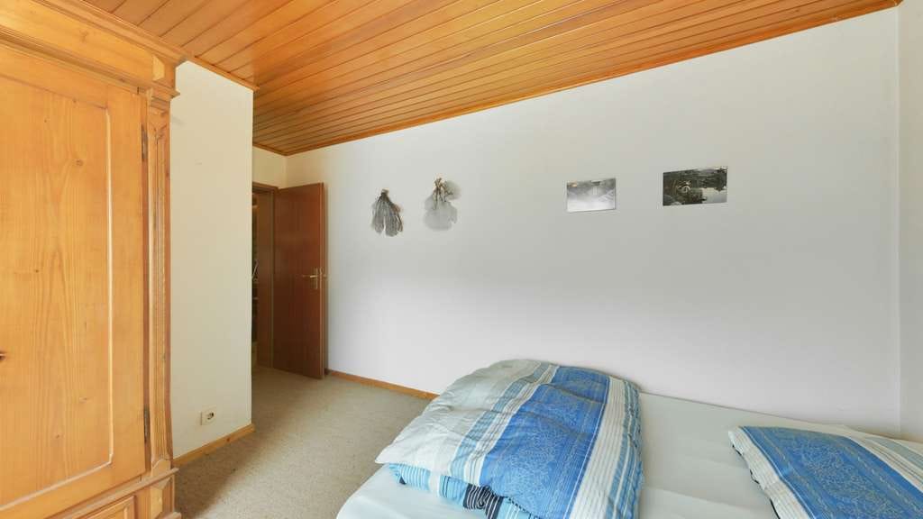 Immobilie in Eppstein - Mach es zu Deinem Projekt - Einfamilienhaus mit Garage im Main-Taunus-Kreis - Bild 1