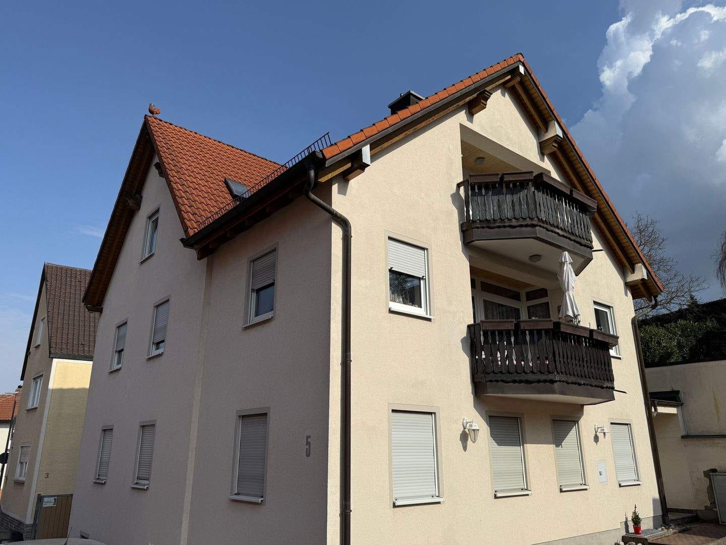 Immobilie in Höchberg - Eigentumswohnung im Rahmen der Zwangsvollstreckung zu verkaufen - Bild 0