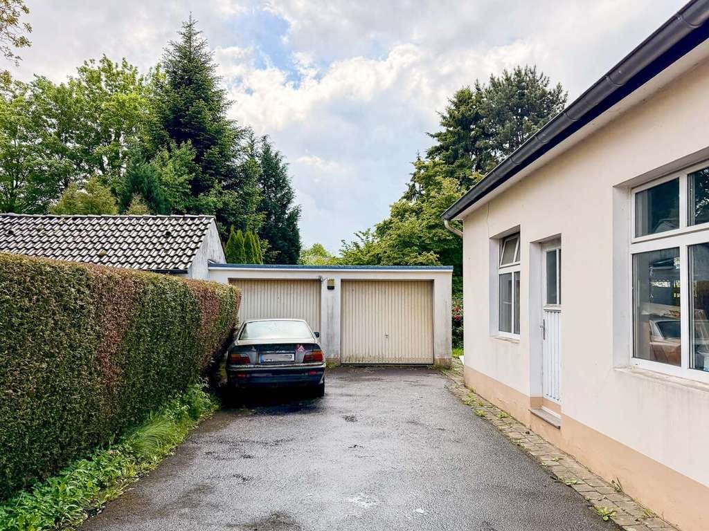 Immobilie in Bielefeld - Handwerker gesucht! Sanierungsobjekt mit Werkstatt und großem Grundstück in Bielefeld - Gellershagen - Bild 2