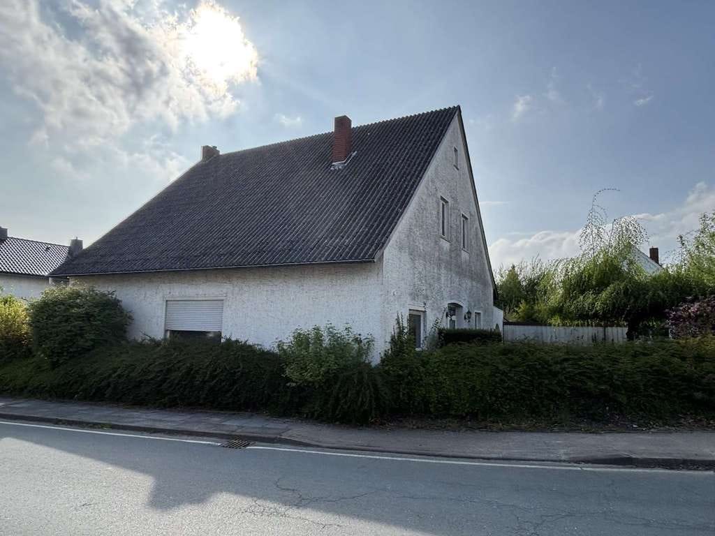 Immobilie in Rödinghausen - Bauernhaus mit Potenzial in Rödinghausen-Schwenningdorf - Bild 1