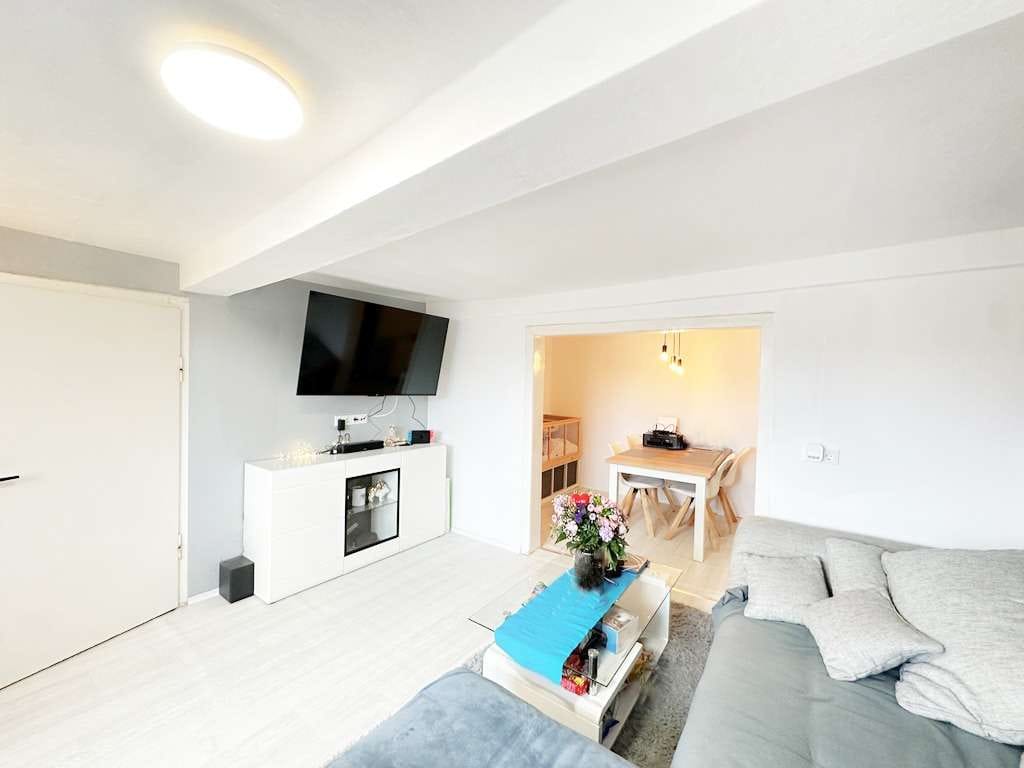 Immobilie in Ecklingerode - Historischer Charme trifft Moderne – saniertes Fachwerkhaus mit Potenzial - Bild 2