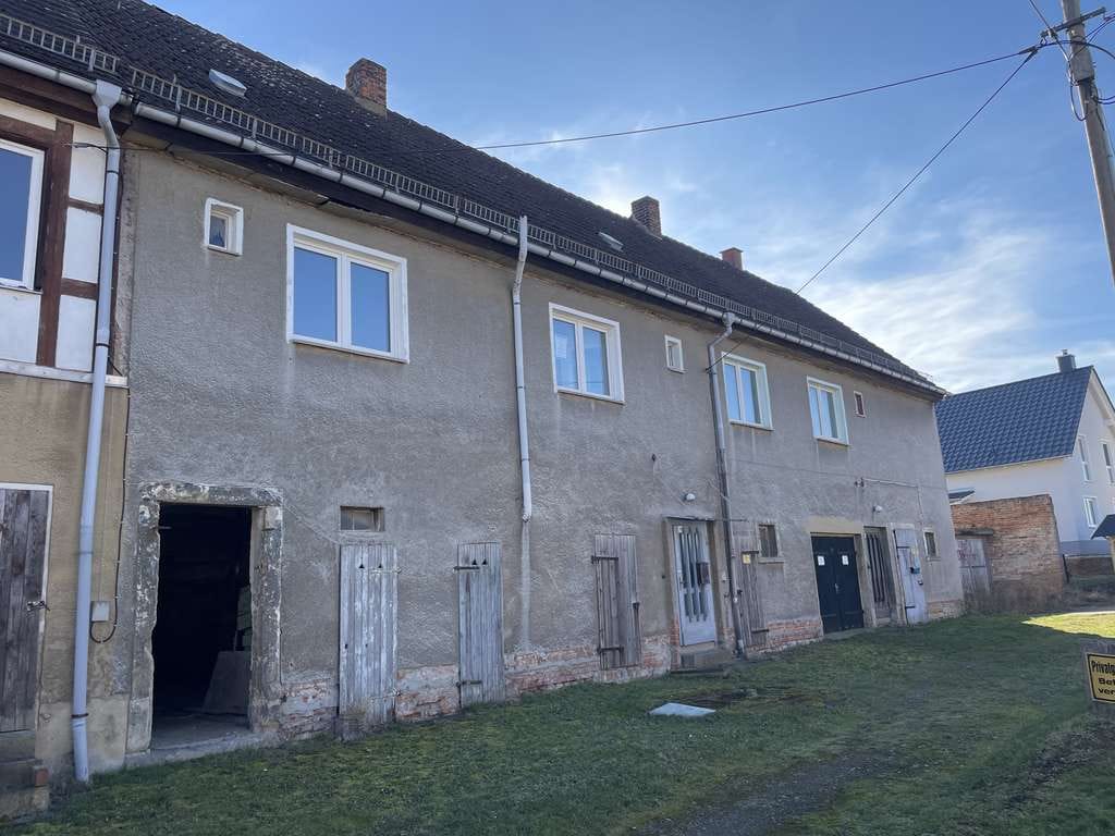Immobilie in Hohenmölsen - 200m² Wohnfläche (OG)+200m² Gewölbe/Garagen (EG) auf 900 m² mit Garten - nahe Mondsee in Hohenmöslen - Bild 0