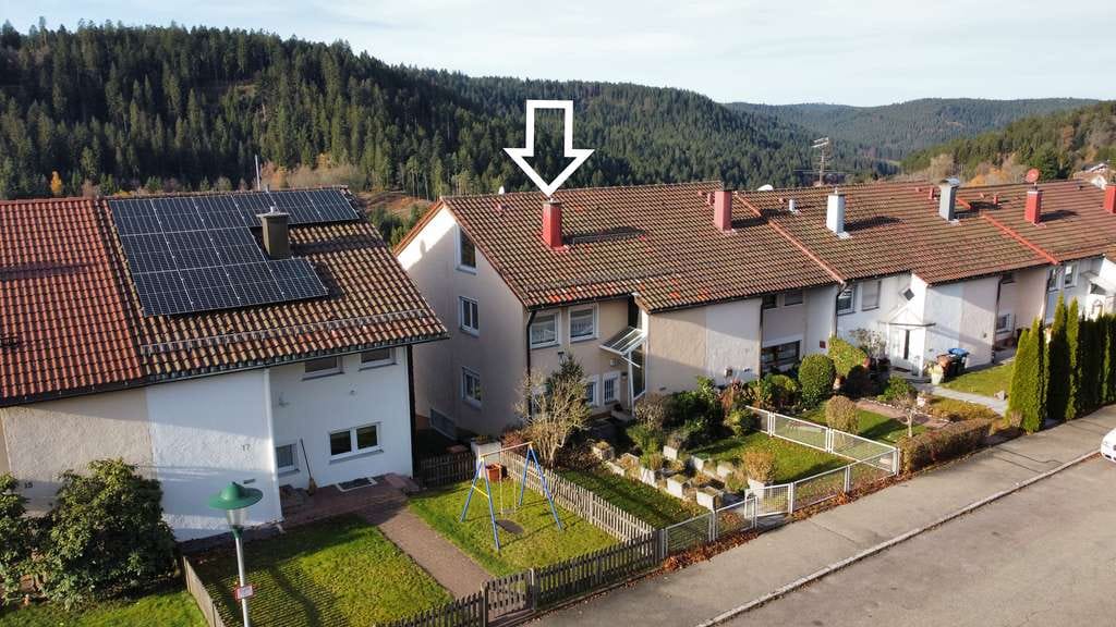 Immobilie in Freudenstadt - Reihenendhaus mit Garage in Freudenstadt zu verkaufen. - Bild 0