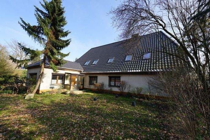 Immobilie in Boizenburg/Elbe - Großzügiges Ein-/ Zweifamilienhaus - Bild 0