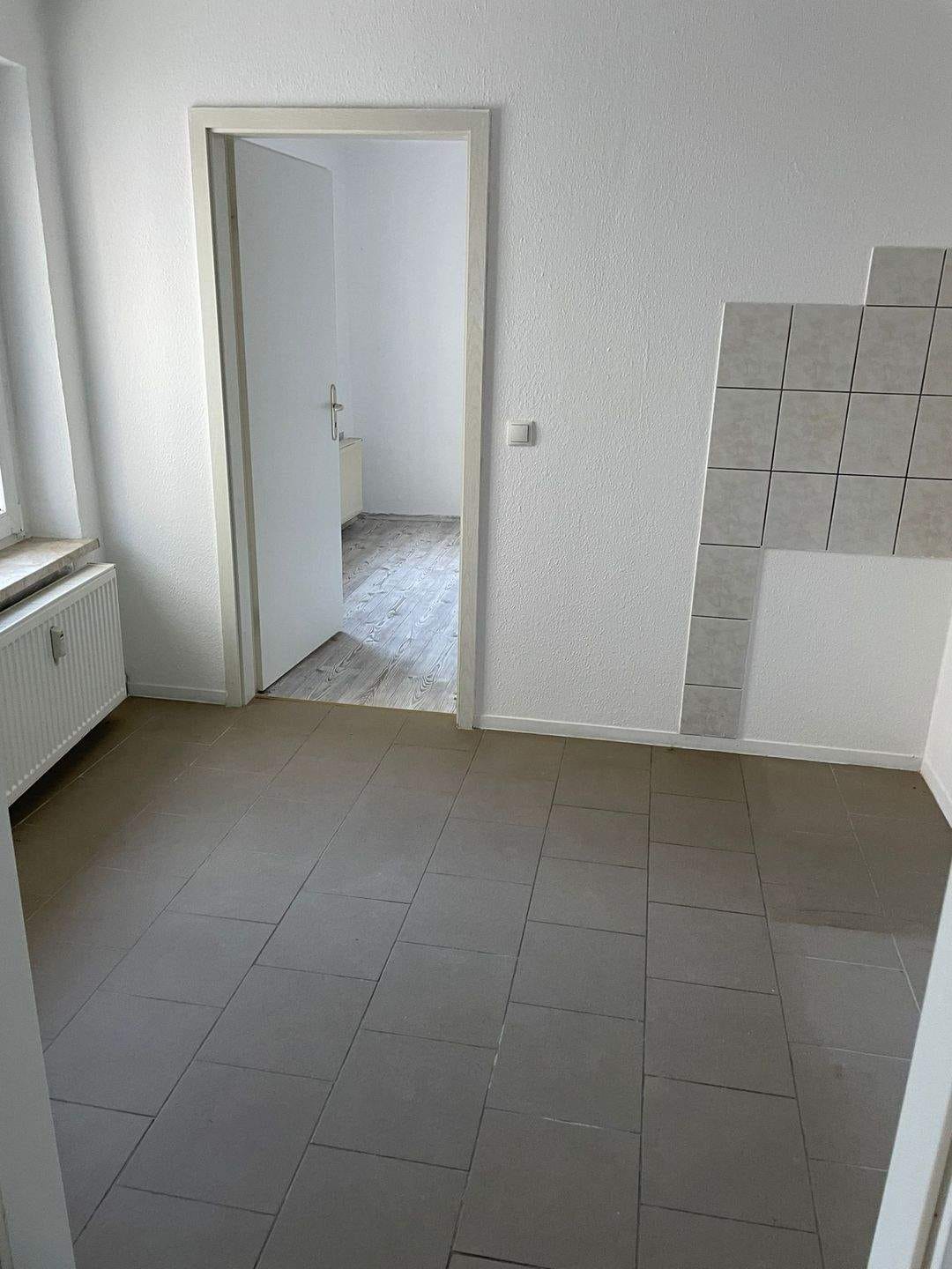 Immobilie in Bernburg - Vollvermietetes 6 Fam. Haus in sehr guter Lage von Bernburg - Bild 3