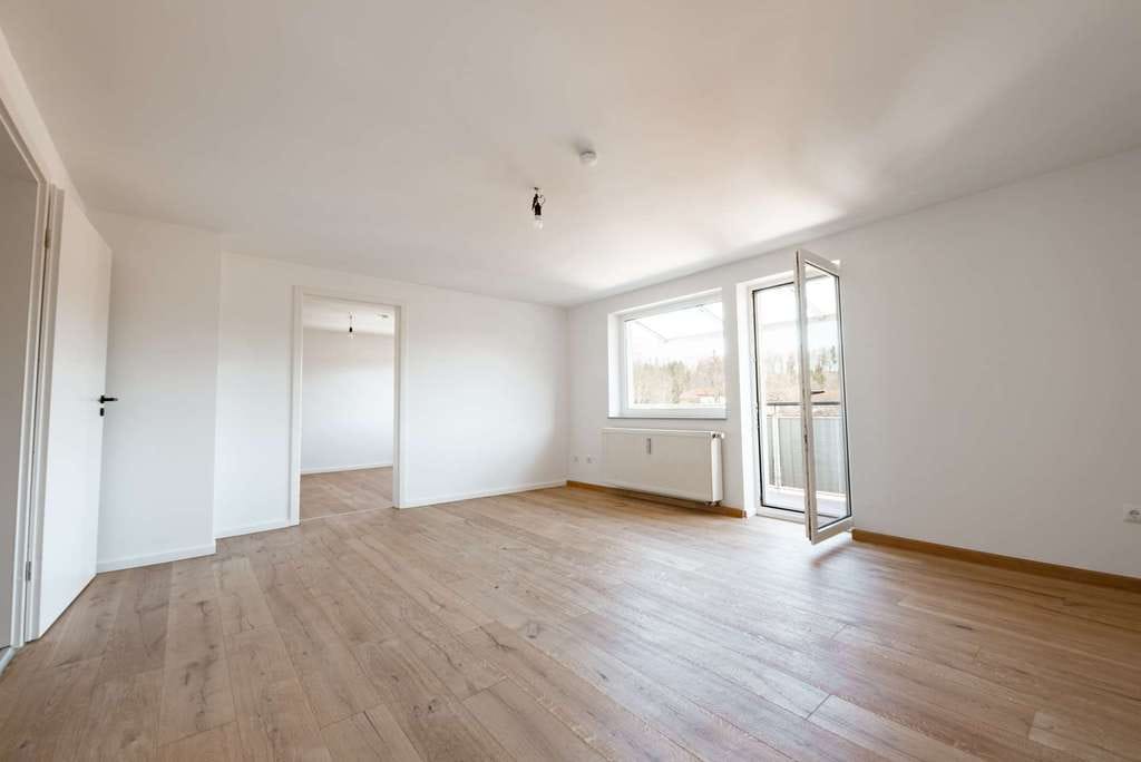 Immobilie in Miesbach - Stilvoll & Bezugsfrei: Lichtdurchflutete 2-Zimmer-Wohnung im Herzen Oberbayerns - Bild 4