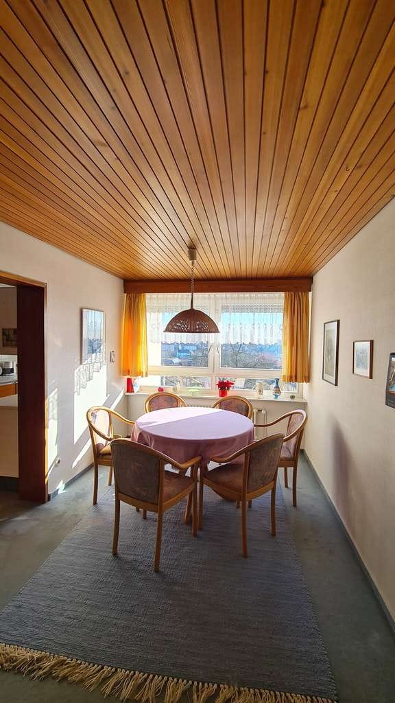 Immobilie in Ditzingen - *** Großzügige 4,5 Zimmer-Wohnung in Ditzingen! *** - Bild 1