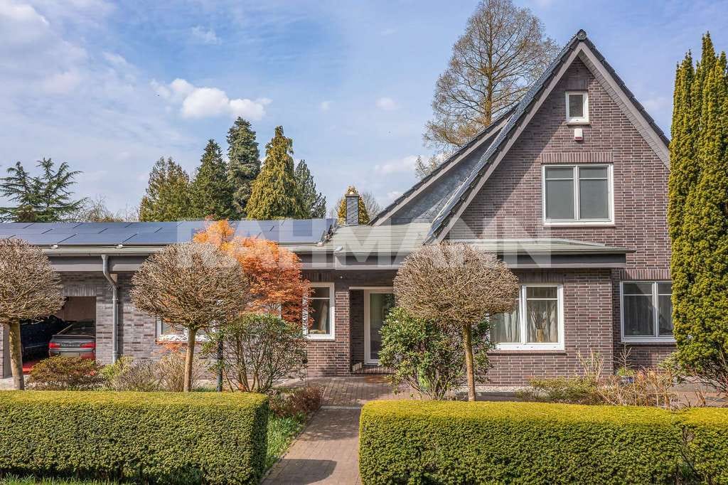 Immobilie in Bokholt-Hanredder - Architektur im Grünen - Bild 0