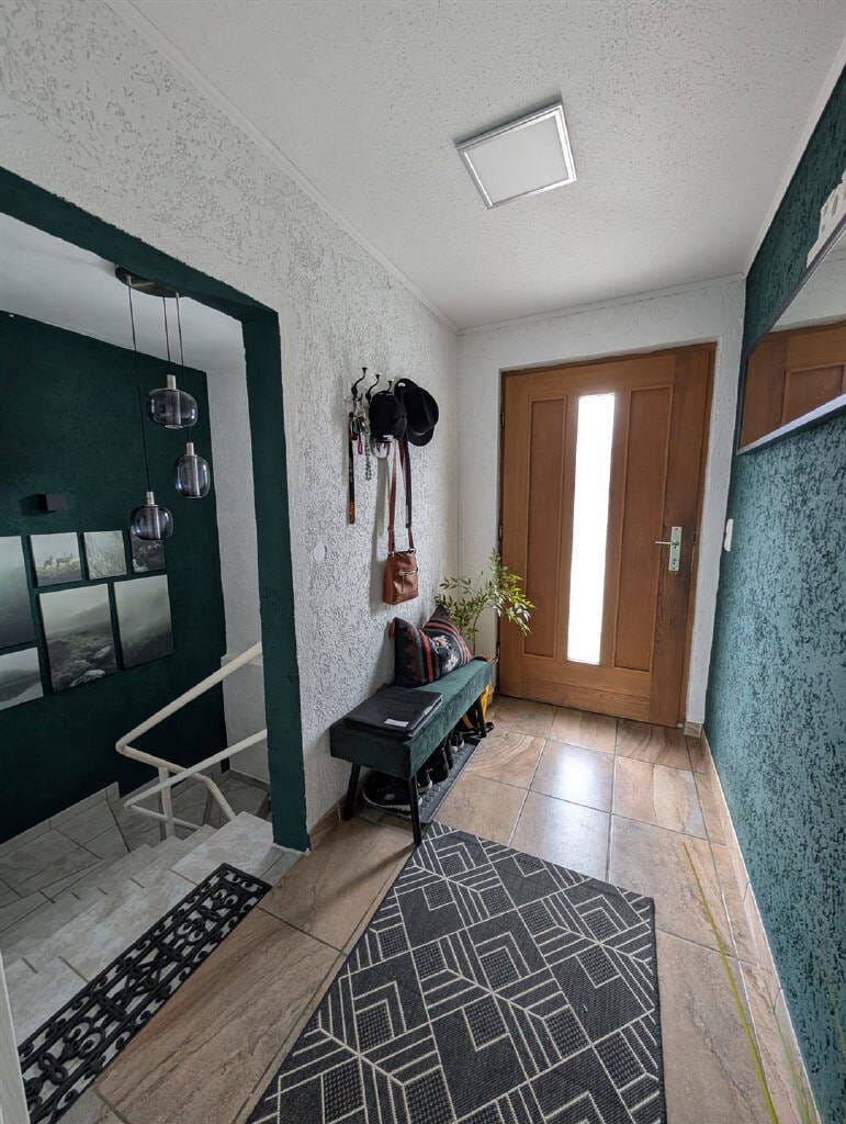 Immobilie in Blaibach - Renoviertes Ein- oder Zweifamilienhaus mit schönem Grundstück in Blaibach - Bild 4