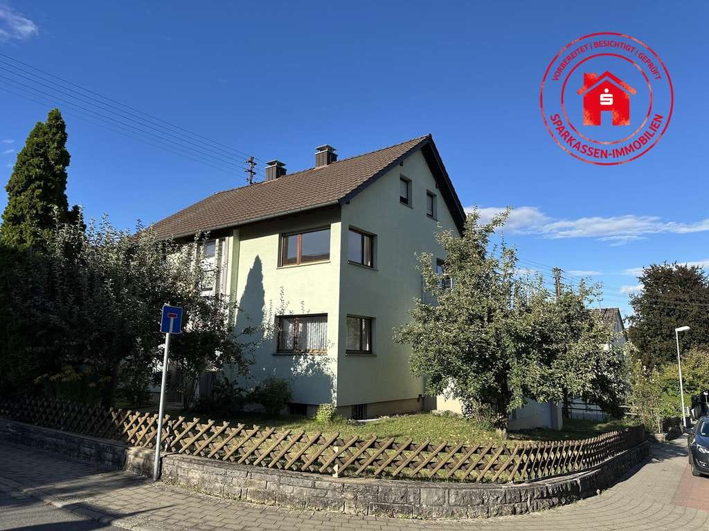 Immobilie in Tauberbischofsheim - Mehrfamilienwohnhaus mit vielseitigem Nutzungspotential in beliebter Wohnlage von Tauberbischofsheim - Bild 0